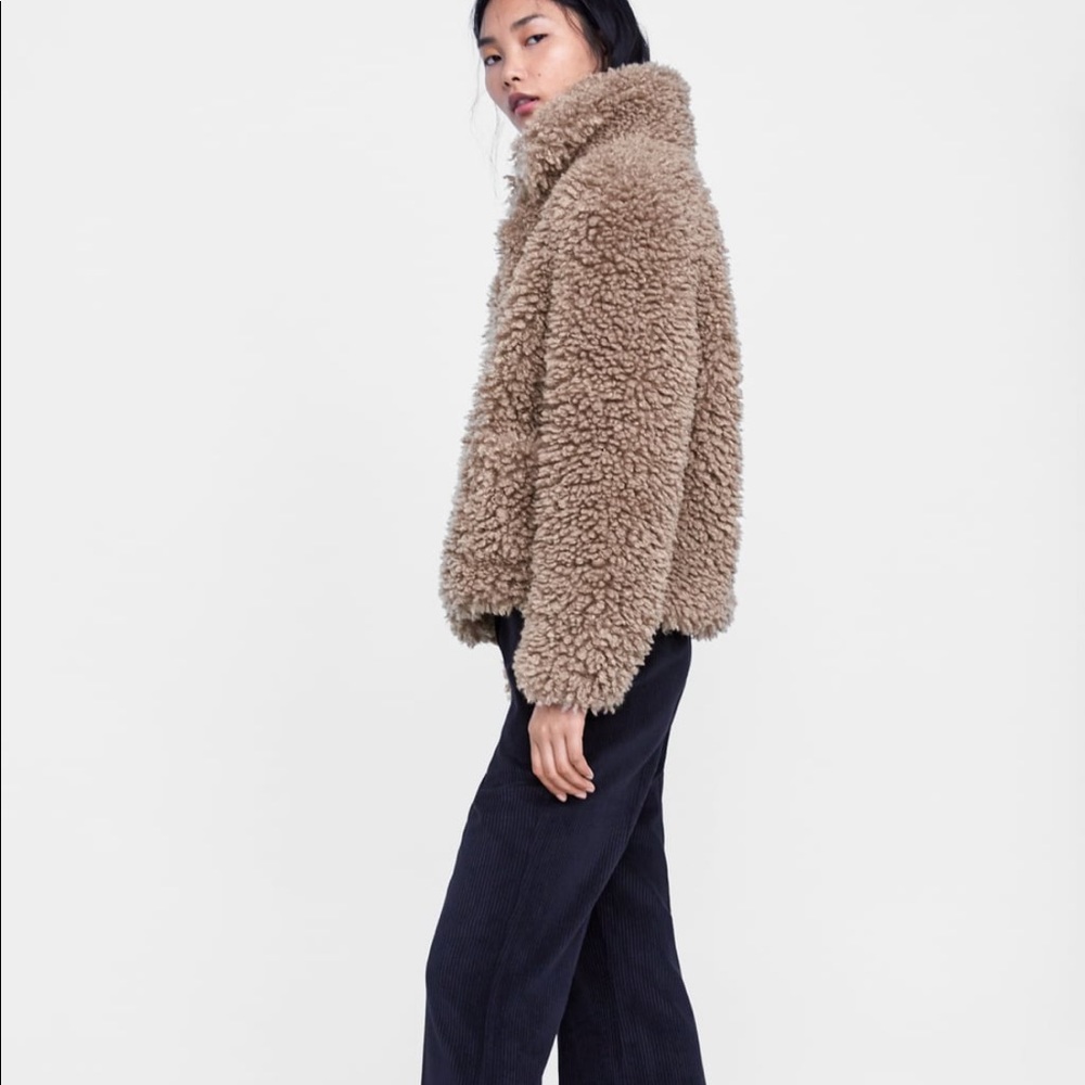 SOLD ✨ zara soft faux fur jacket - Picture 4 of 6
